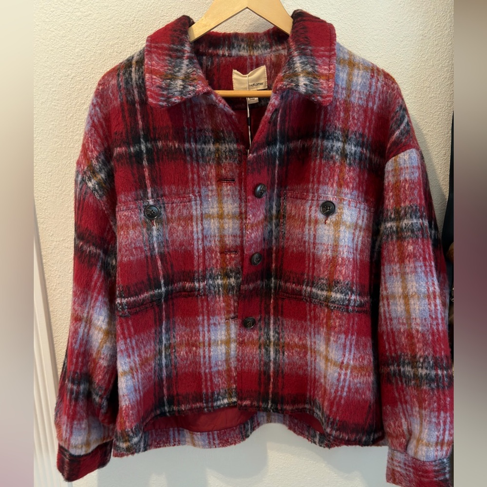 The Korner Plaid Cropped Coat